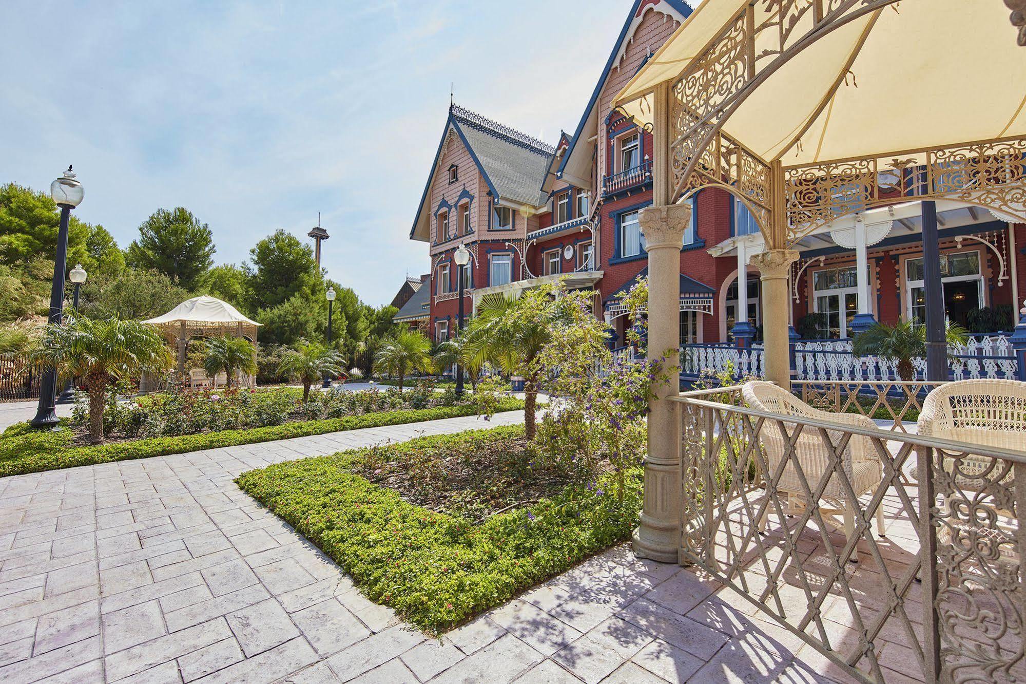 Portaventura Hotel Lucy'S Mansion - Includes Unlimited Access & Express Wristband To Portaventura Park & Ferrari Land Σαλού Εξωτερικό φωτογραφία
