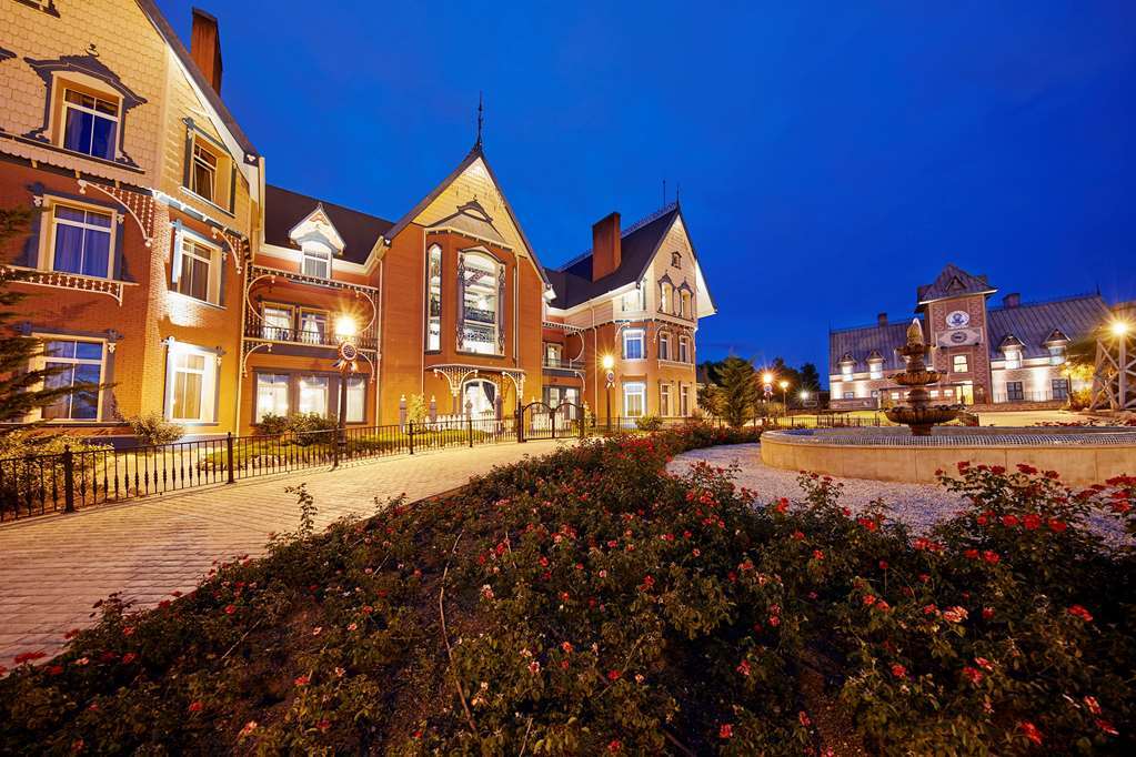 Portaventura Hotel Lucy'S Mansion - Includes Unlimited Access & Express Wristband To Portaventura Park & Ferrari Land Σαλού Εξωτερικό φωτογραφία