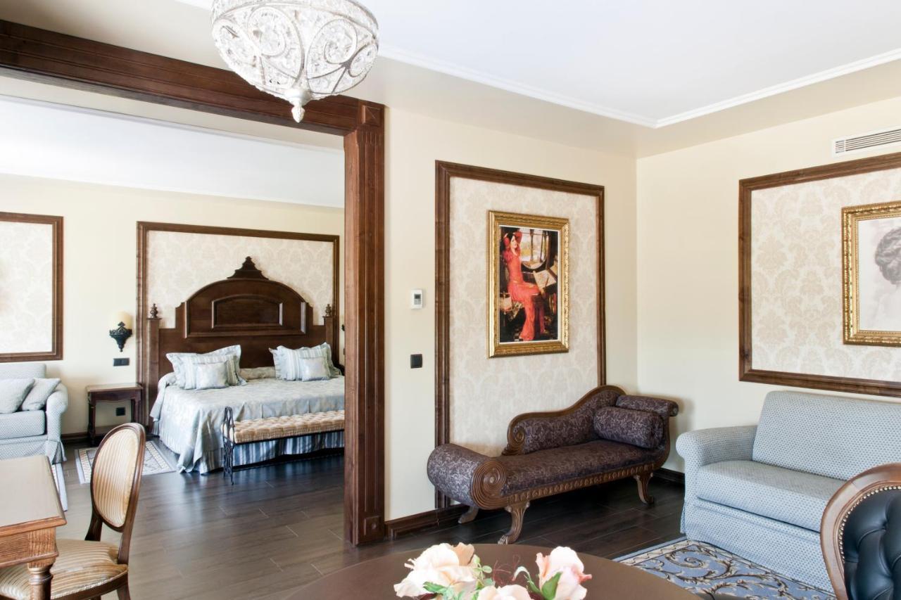 Portaventura Hotel Lucy'S Mansion - Includes Unlimited Access & Express Wristband To Portaventura Park & Ferrari Land Σαλού Εξωτερικό φωτογραφία